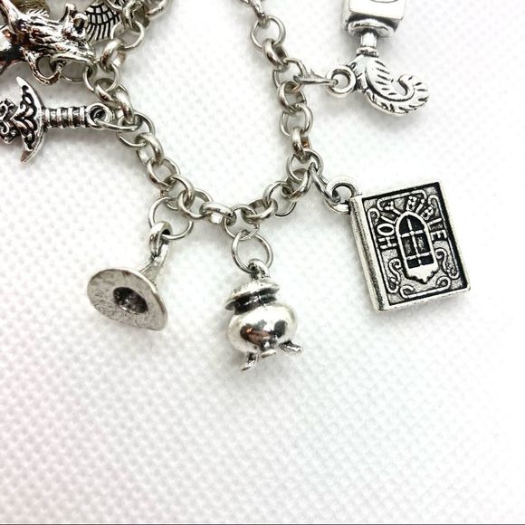 SILVER Harry Potter Charm Bracelet - Picture 6 of 11